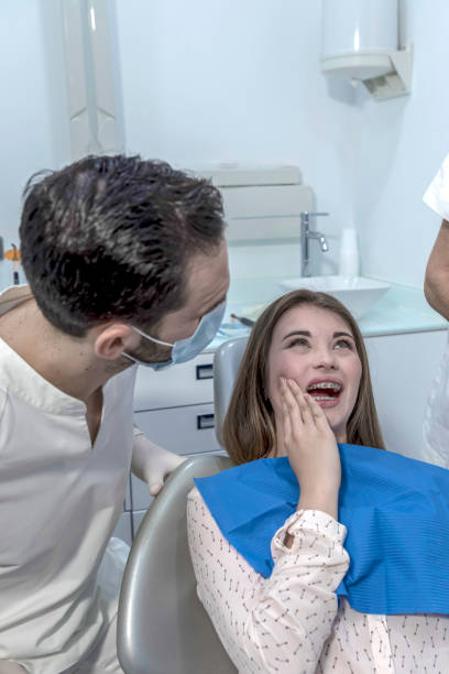 Best Emergency Broken Tooth Repair in Litchfield, MI